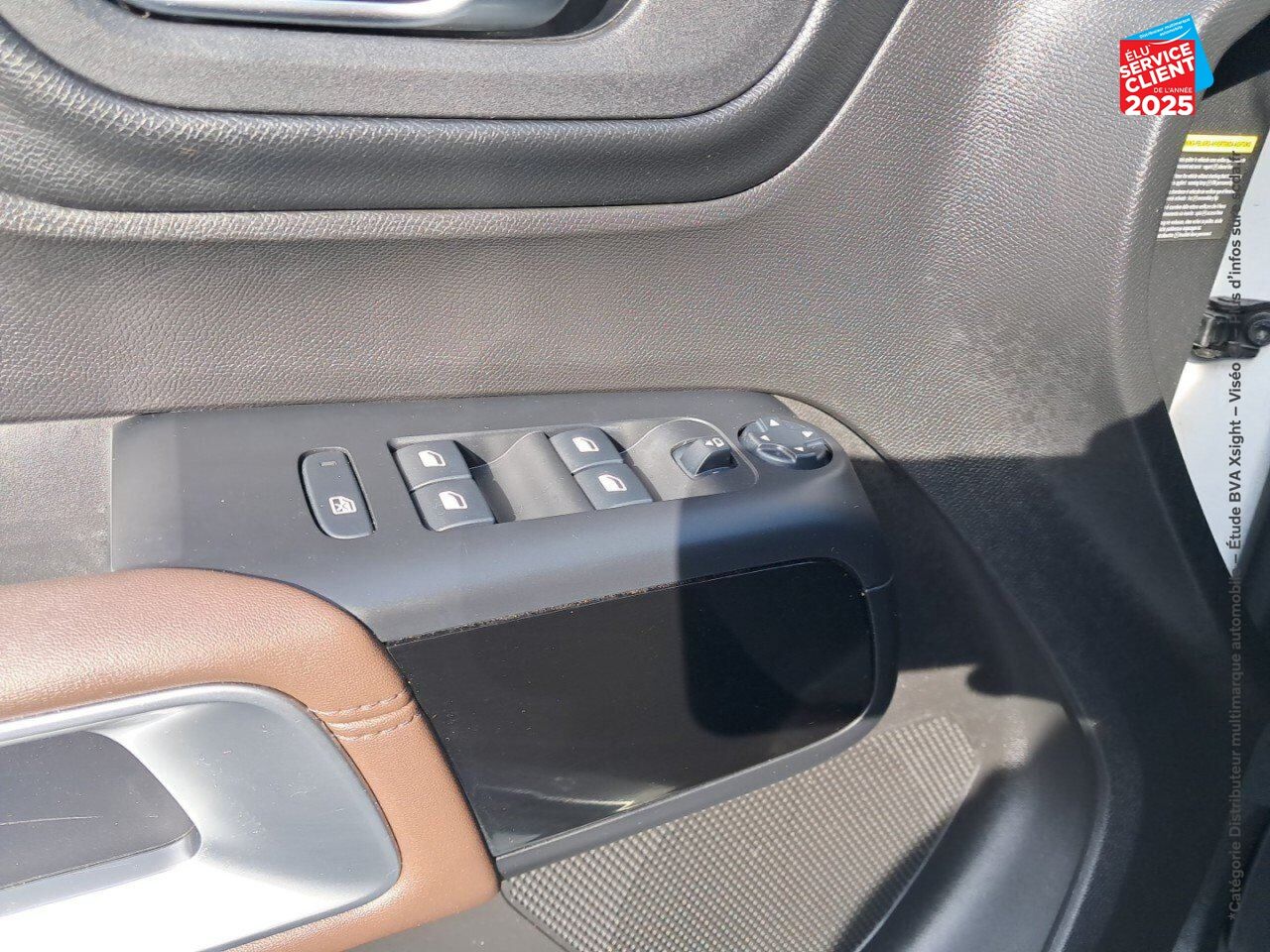 Véhicule d'occasion CITROEN C5 AIRCROSS 180 CH SHINE EAT8 GRIP CONTROL chez Toyota Saint Dizier