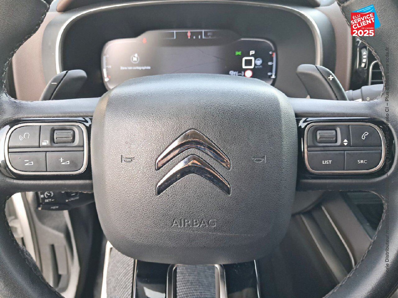 Véhicule d'occasion CITROEN C5 AIRCROSS 180 CH SHINE EAT8 GRIP CONTROL chez Toyota Saint Dizier