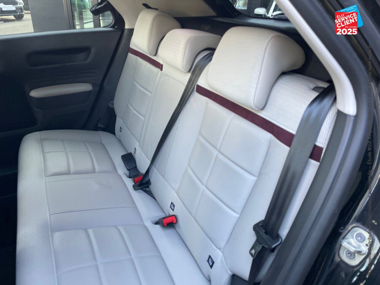 Véhicule d'occasion CITROEN C4 CACTUS PURETECH 110CH SS SHINE EAT6 E6.D-TEMP chez Hyundai Chalons
