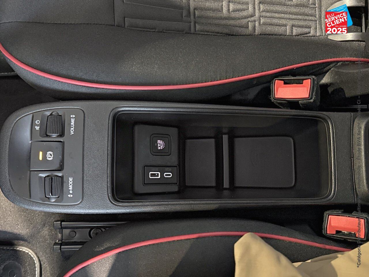 Véhicule d'occasion FIAT 500 E 95CH RED STEP1 GPS CAMERA chez Renault Sélestat