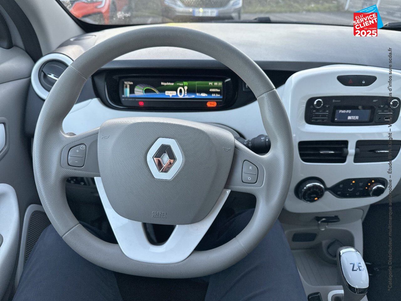 Véhicule d'occasion RENAULT ZOE ZEN CHARGE NORMALE R90 MY19 chez Renault Saverne