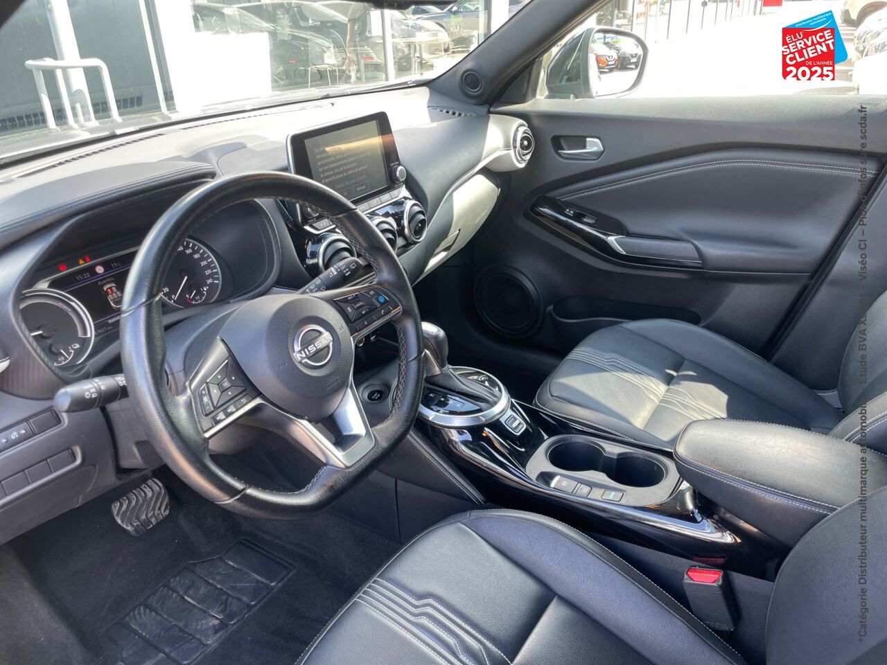 Véhicule d'occasion NISSAN JUKE 1.6 HYBRID 143CH PREMIERE EDITION 2022.5 CAMERA chez Nissan Juke occasion