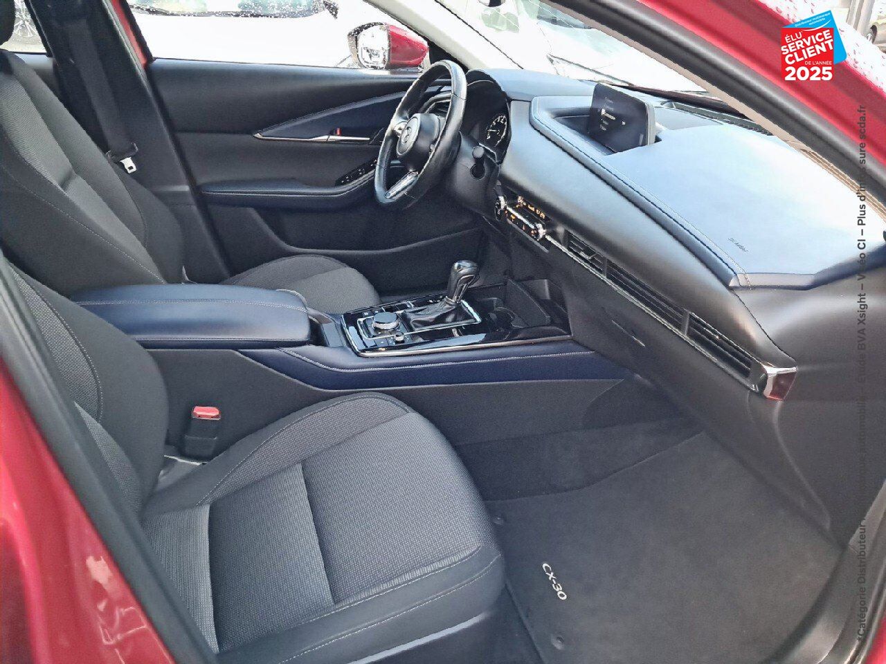 Véhicule d'occasion MAZDA CX-30 2.0 E-SKYACTIV-X M-HYBRID 186CH EXCLUSIVE BVA 2022 chez Dacia Montbéliard