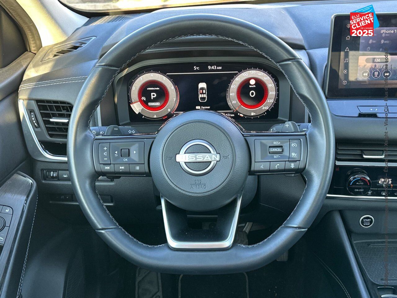 Véhicule d'occasion NISSAN QASHQAI 1.3 MILD HYBRID 158CH N-CONNECTA XTRONIC 2022 chez Nissan Besançon