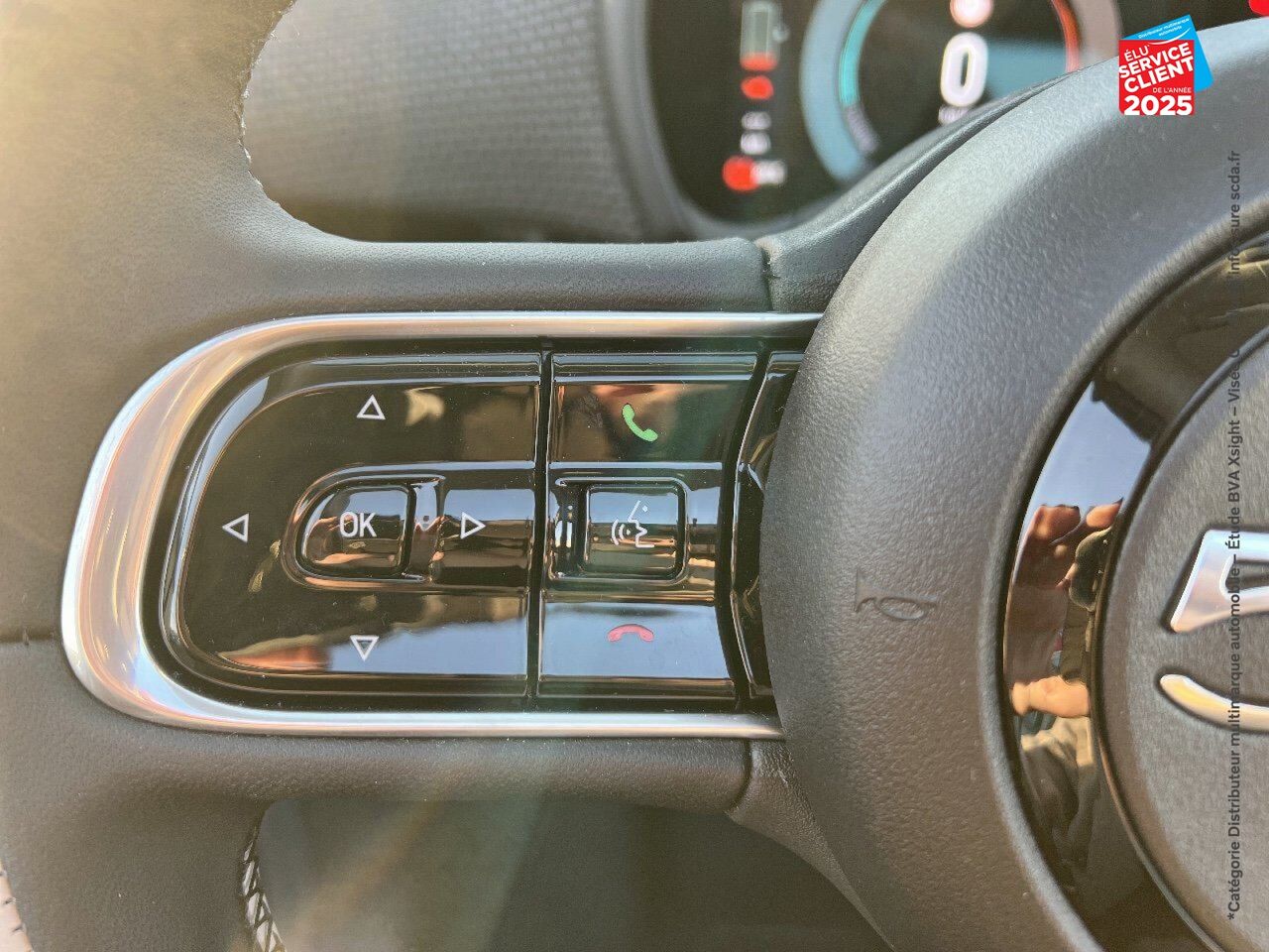 Véhicule d'occasion FIAT 500C E 95CH LA PRIMA MY24 chez Toyota Sarreguemines