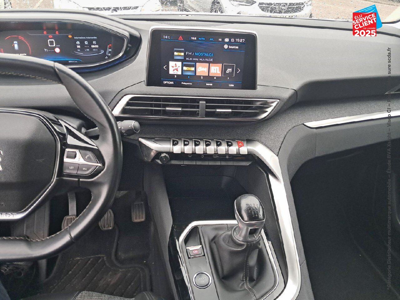 Véhicule d'occasion PEUGEOT 3008 1.2 PURETECH 130CH ALLURE SS chez Toyota Verdun
