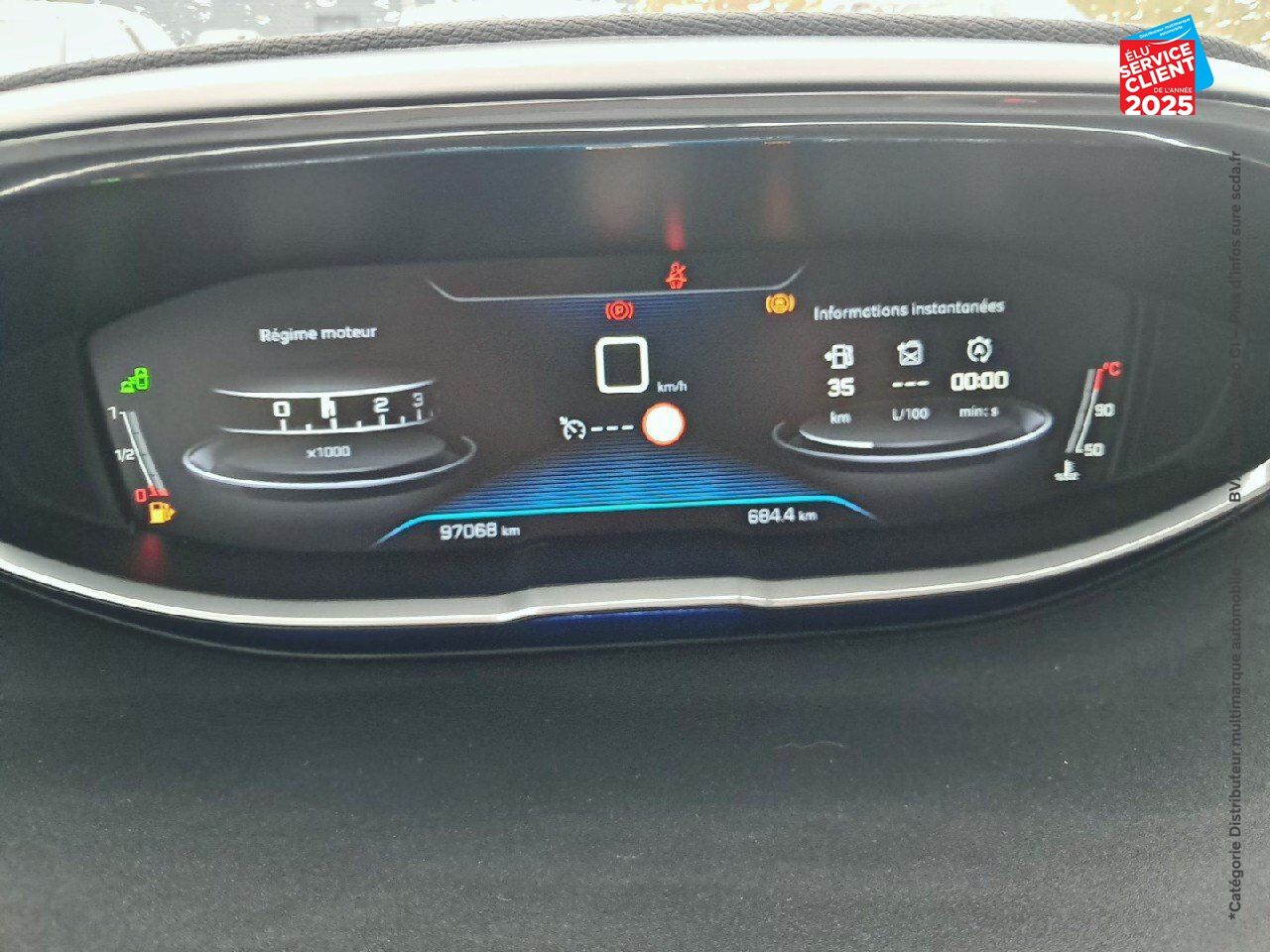 Véhicule d'occasion PEUGEOT 3008 1.2 PURETECH 130CH ALLURE SS chez Toyota Verdun