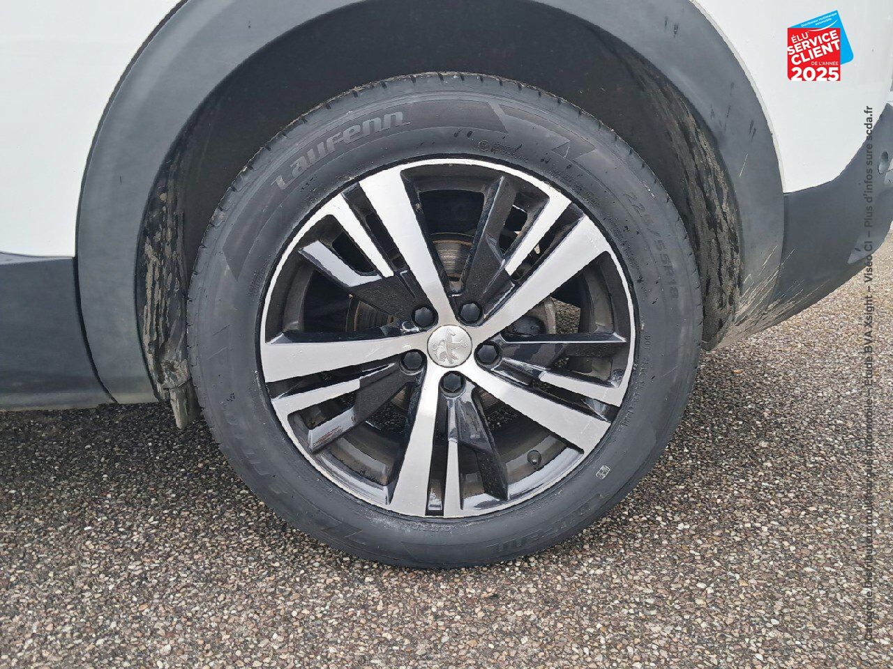 Véhicule d'occasion PEUGEOT 3008 1.2 PURETECH 130CH ALLURE SS chez Toyota Verdun