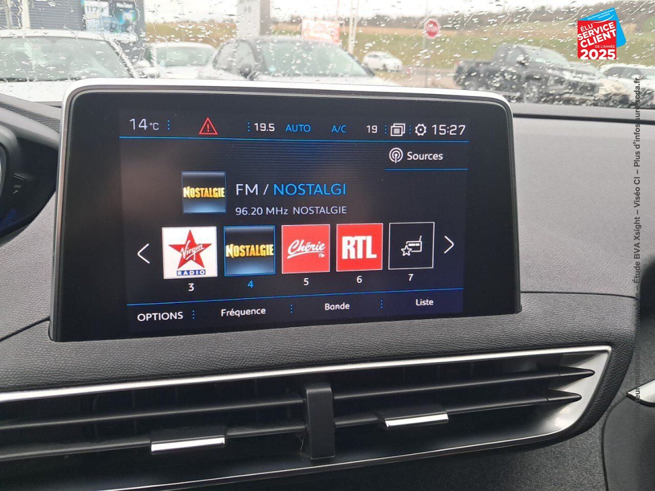 Véhicule d'occasion PEUGEOT 3008 1.2 PURETECH 130CH ALLURE SS chez Toyota Verdun