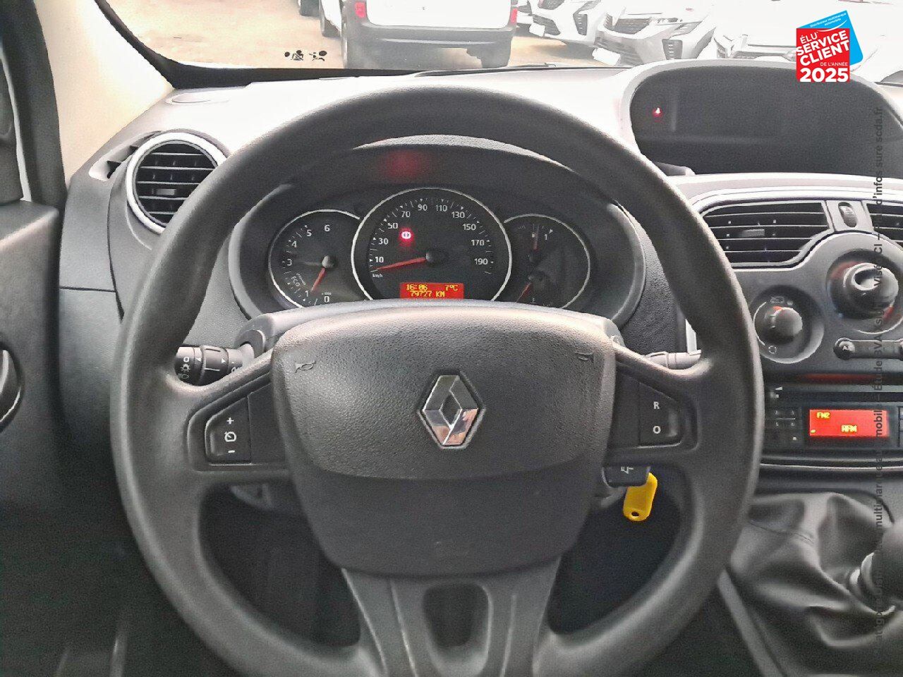 Véhicule d'occasion RENAULT KANGOO EXPRESS 1.5 BLUE DCI 80CH GRAND CONFORT chez Renault Saint-Louis