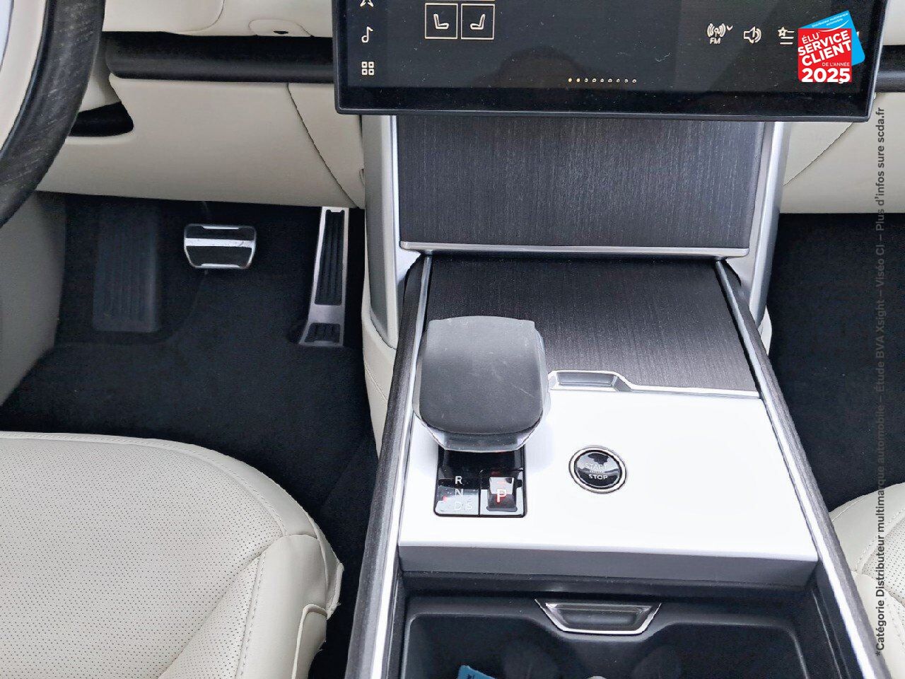 Véhicule d'occasion LAND-ROVER RANGE ROVER 3.0 P550E 550CH PHEV AUTOBIOGRAPHY SWB chez Dacia Belfort