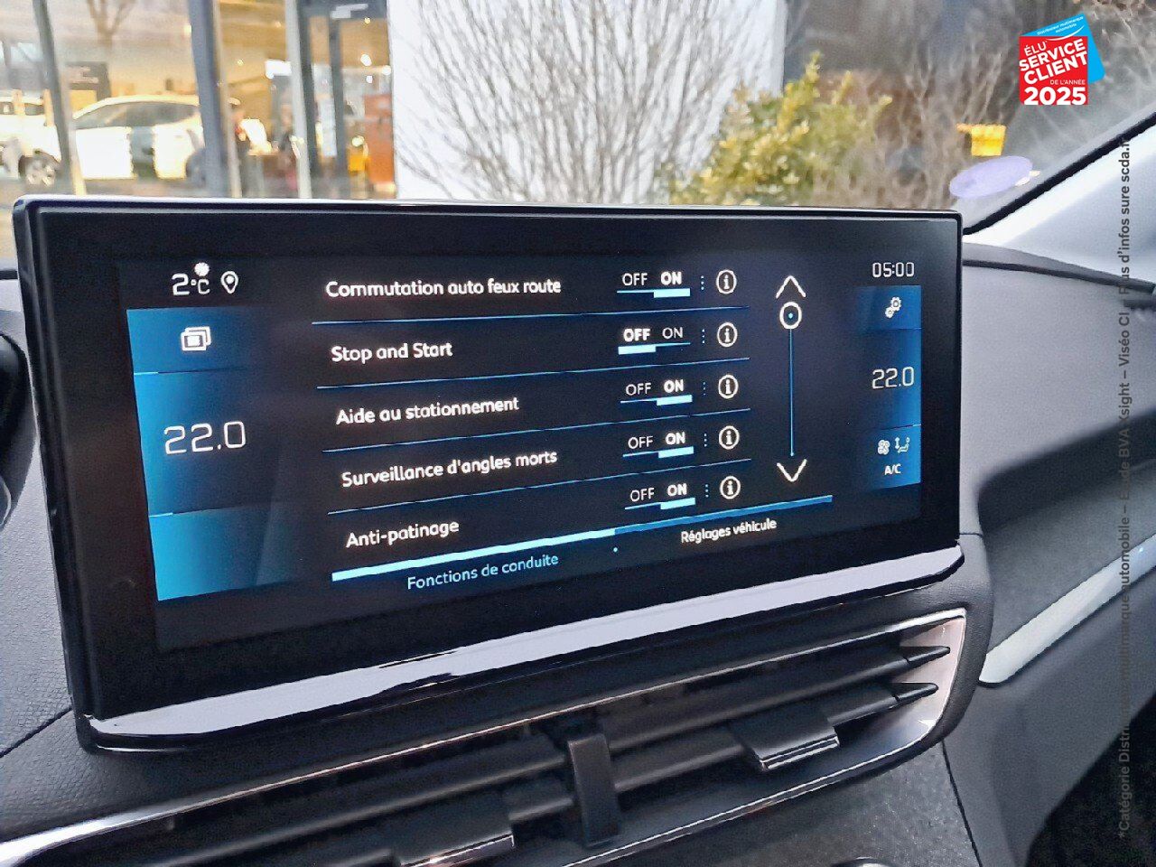 Véhicule d'occasion PEUGEOT 3008 1.2 PURETECH 130CH SS ALLURE PACK EAT8 chez Hyundai Chalons