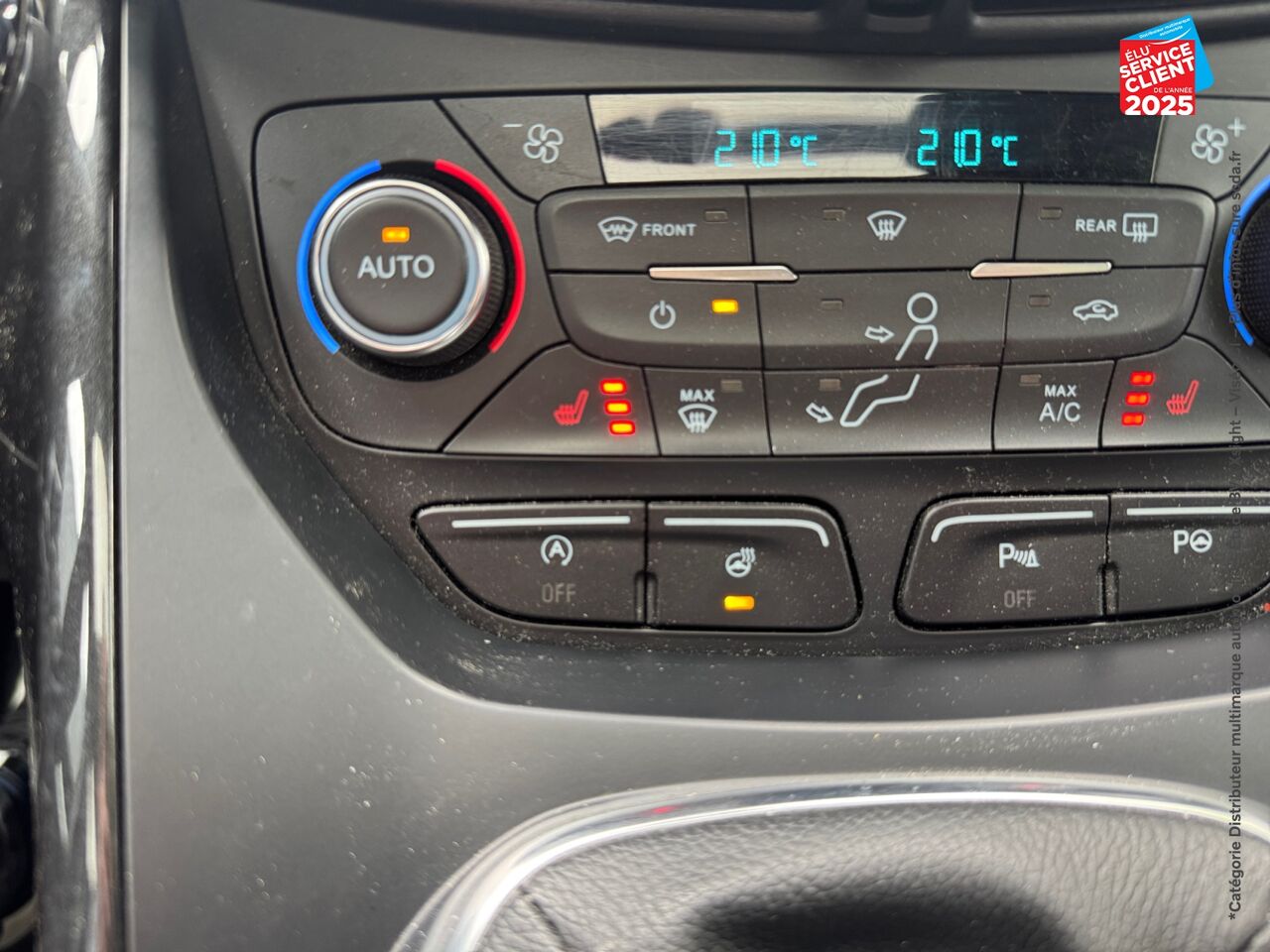 Véhicule d'occasion FORD KUGA 2.0 TDCI 150CH STOPSTART ST-LINE 4X2 chez Renault Sélestat