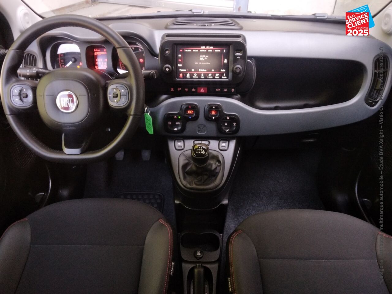 Véhicule d'occasion FIAT PANDA 1.0 70CH BSG S/S RED chez Renault Sélestat