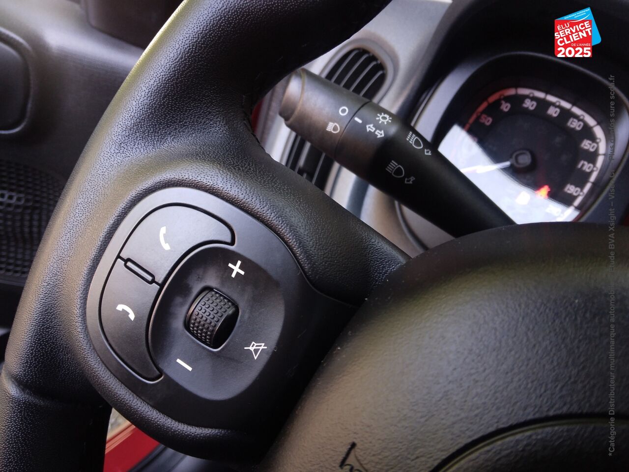 Véhicule d'occasion FIAT PANDA 1.0 70CH BSG S/S RED chez Renault Sélestat