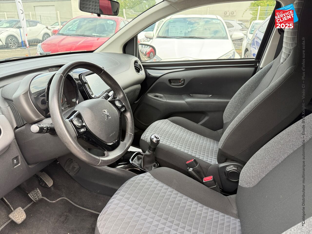 Véhicule d'occasion PEUGEOT 108 VTI 72 STYLE SS 4CV 5P chez Renault Saint-Louis
