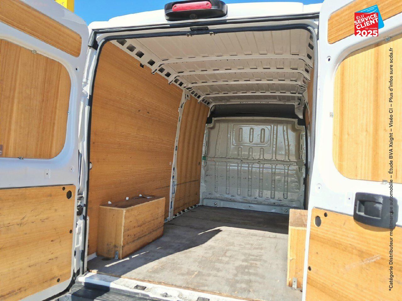 Véhicule d'occasion FIAT DUCATO FG 3.5 XL H2 3.0 140CH GNV PACK PRO NAV E6D CAMERA ATTELAGE chez Toyota Saint Dizier