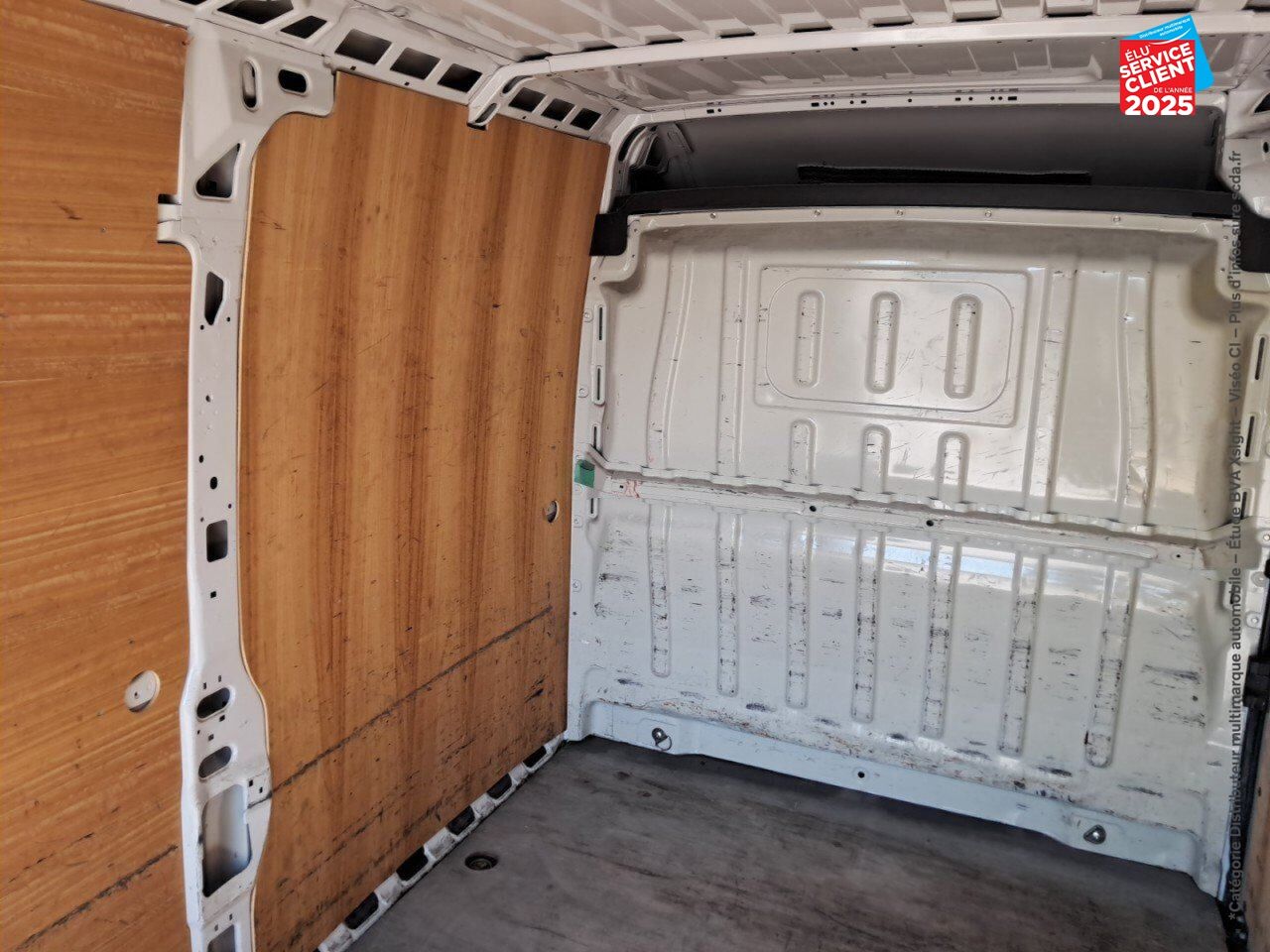 Véhicule d'occasion FIAT DUCATO FG 3.5 XL H2 3.0 140CH GNV PACK PRO NAV E6D CAMERA ATTELAGE chez Toyota Saint Dizier