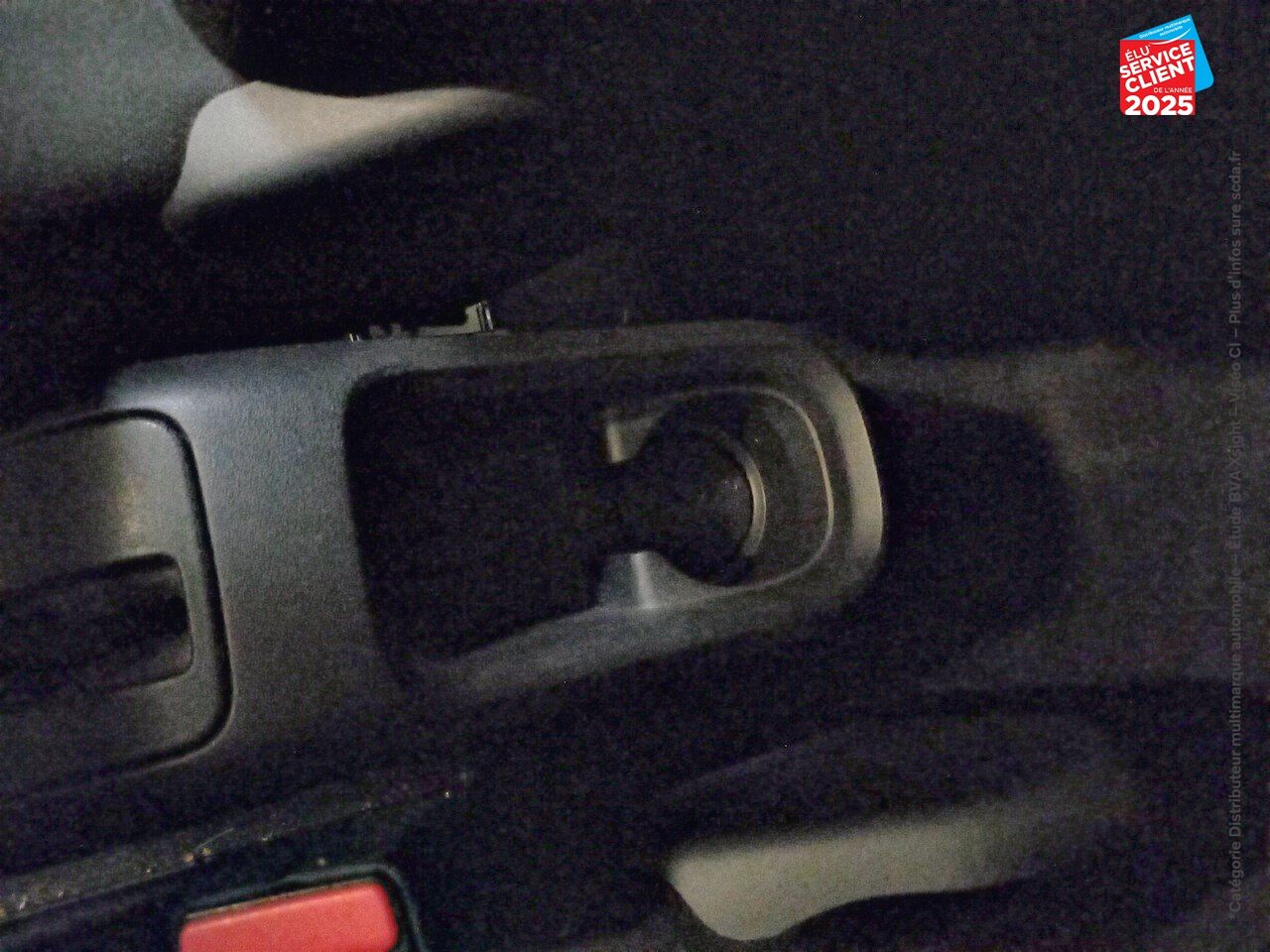 Véhicule d'occasion CITROEN C3 1.2 PURETECH 110CH S/S SHINE PACK EAT6 chez Dacia Strasbourg
