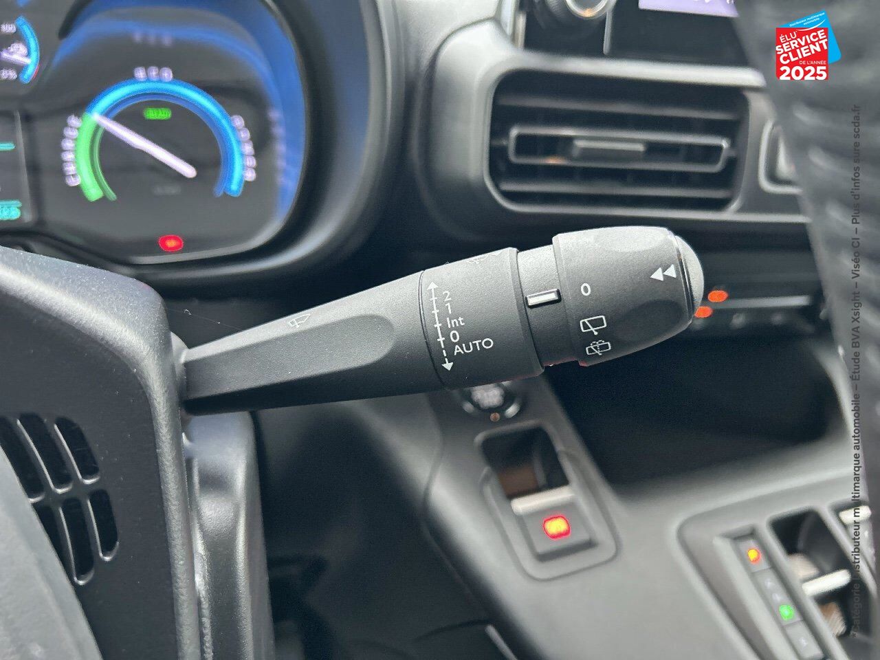 Véhicule d'occasion FIAT DOBLO FG M 800KG ELECTRIQUE 136CH BATTERIE 50 KWH chez Peugeot Sedan