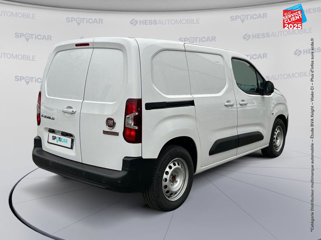 Véhicule d'occasion FIAT DOBLO FG M 800KG ELECTRIQUE 136CH BATTERIE 50 KWH chez Peugeot Sedan