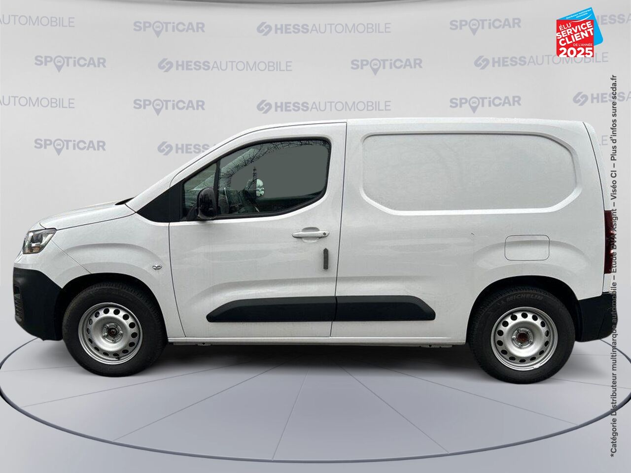 Véhicule d'occasion FIAT DOBLO FG M 800KG ELECTRIQUE 136CH BATTERIE 50 KWH chez Peugeot Sedan