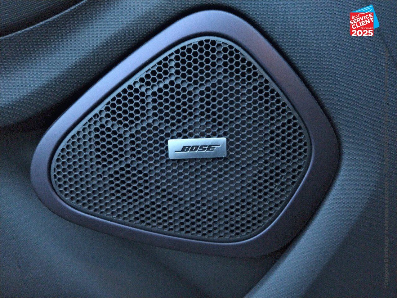 Véhicule d'occasion RENAULT ZOE STAR WARS CHARGE NORMALE R90 GPS CAMERA BOSE chez Toyota Saint Dizier