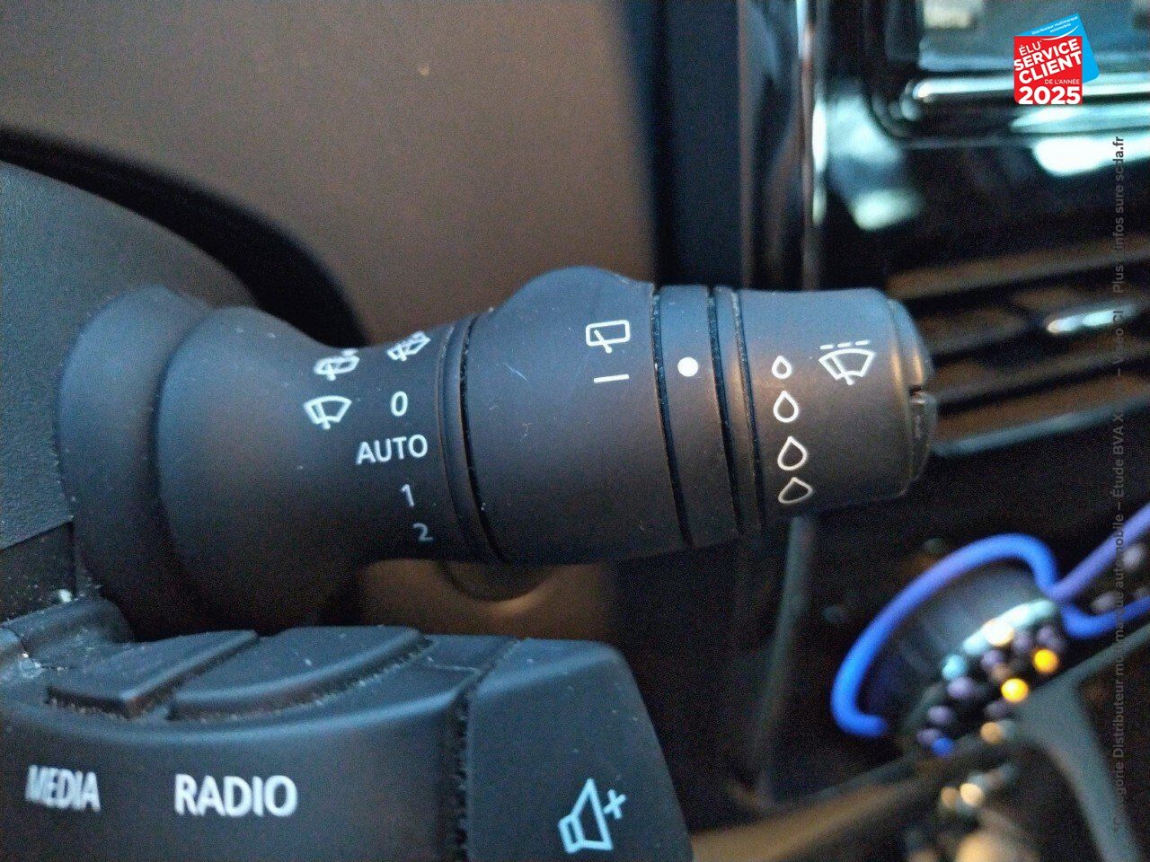 Véhicule d'occasion RENAULT ZOE STAR WARS CHARGE NORMALE R90 GPS CAMERA BOSE chez Toyota Saint Dizier