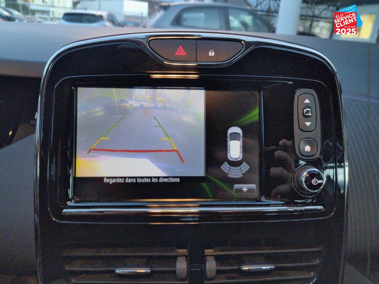 Véhicule d'occasion RENAULT ZOE STAR WARS CHARGE NORMALE R90 GPS CAMERA BOSE chez Toyota Saint Dizier