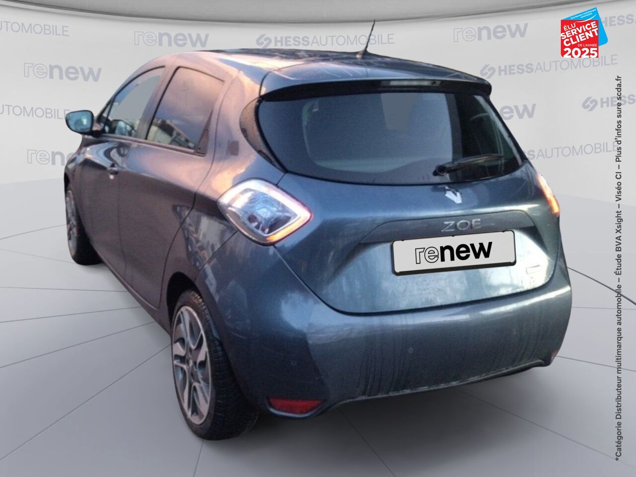 Véhicule d'occasion RENAULT ZOE STAR WARS CHARGE NORMALE R90 GPS CAMERA BOSE chez Toyota Saint Dizier