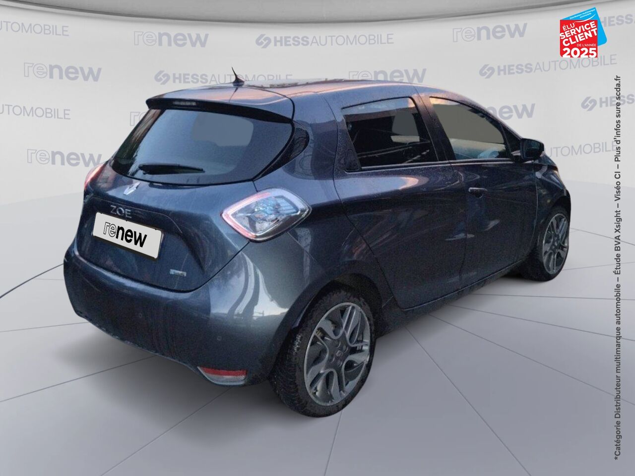 Véhicule d'occasion RENAULT ZOE STAR WARS CHARGE NORMALE R90 GPS CAMERA BOSE chez Toyota Saint Dizier