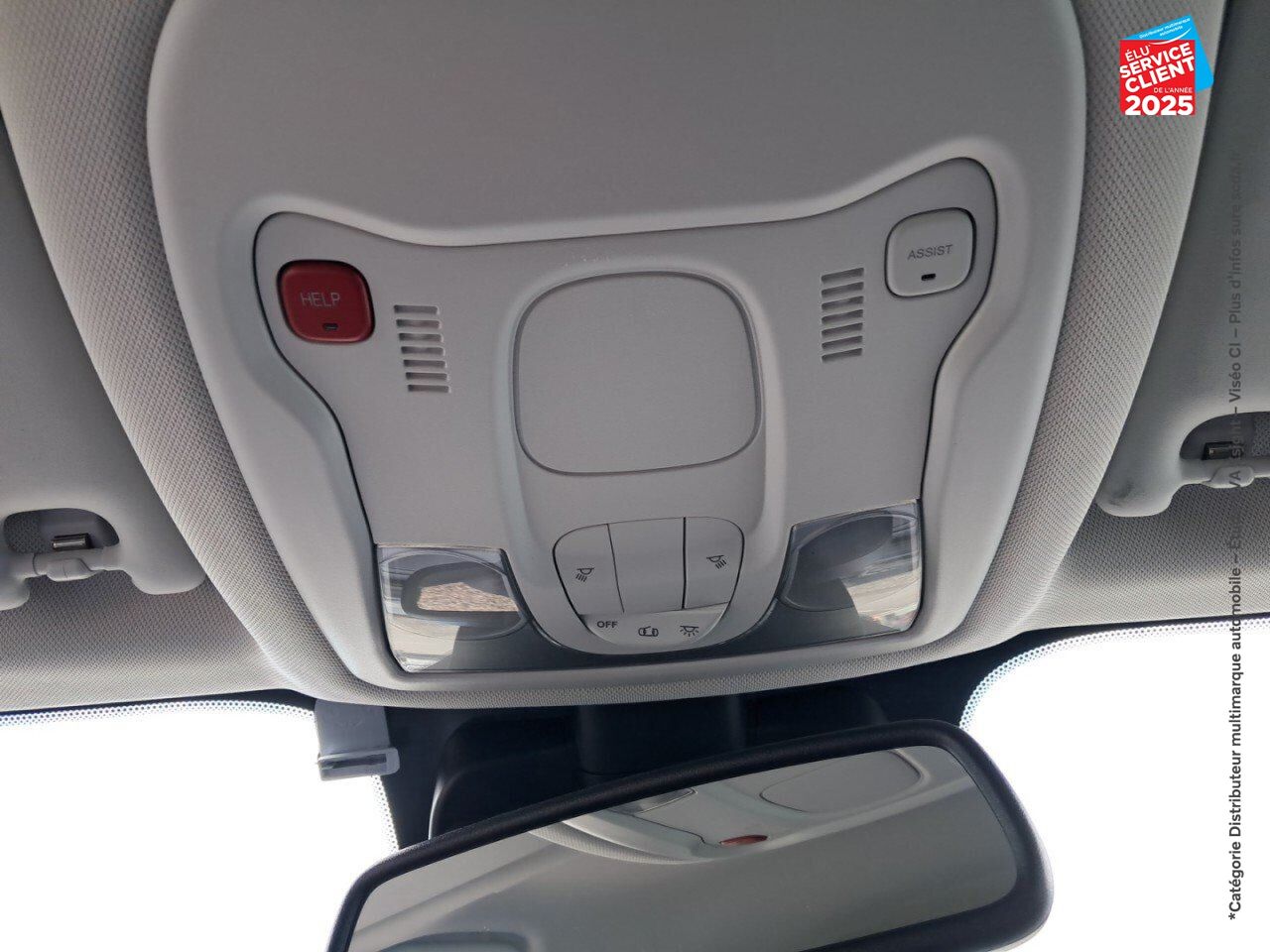 Véhicule d'occasion JEEP RENEGADE 1.5 TURBO T4 130CH MHEV NIGHT EAGLE BVR7 MY22 GPS chez Toyota Thionville