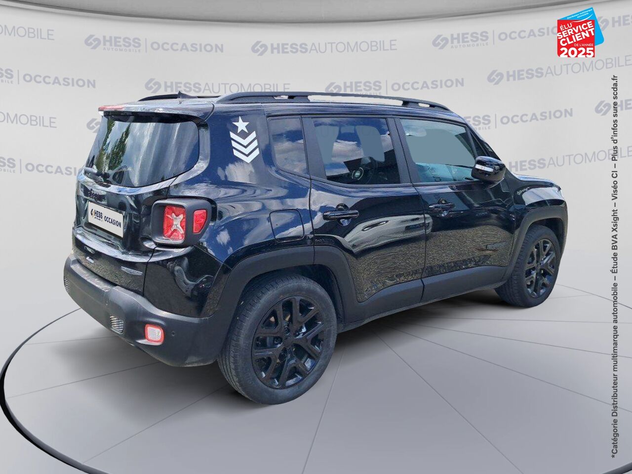 Véhicule d'occasion JEEP RENEGADE 1.5 TURBO T4 130CH MHEV NIGHT EAGLE BVR7 MY22 GPS chez Toyota Thionville