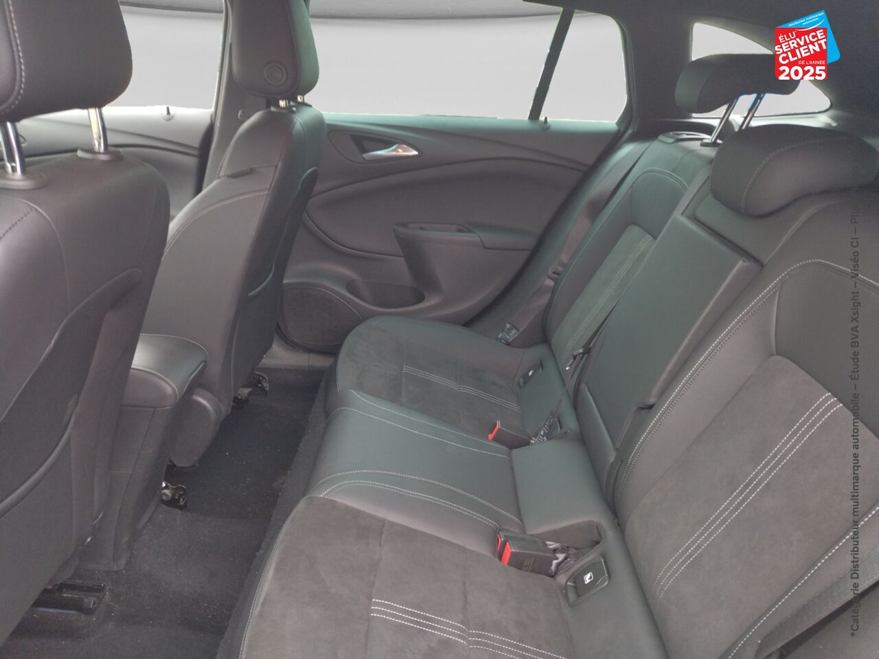 Véhicule d'occasion OPEL ASTRA SPORTS TOURER 1.2 TURBO 145CH ULTIMATE 8CV chez Toyota Bar le Duc
