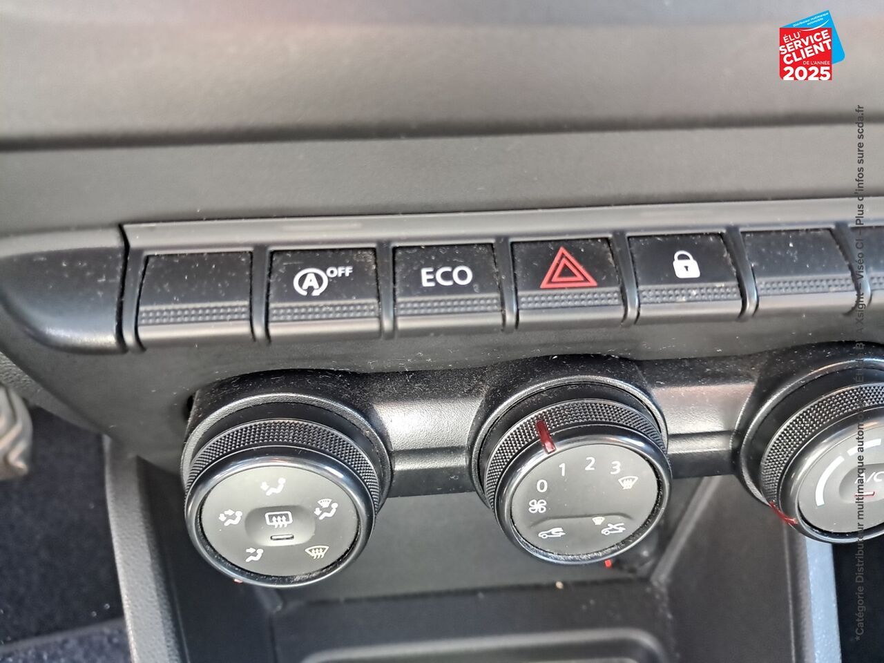 Véhicule d'occasion DACIA DUSTER 1.0 TCE 100CH ESSENTIEL 4X2 - 19 chez Dacia Belfort