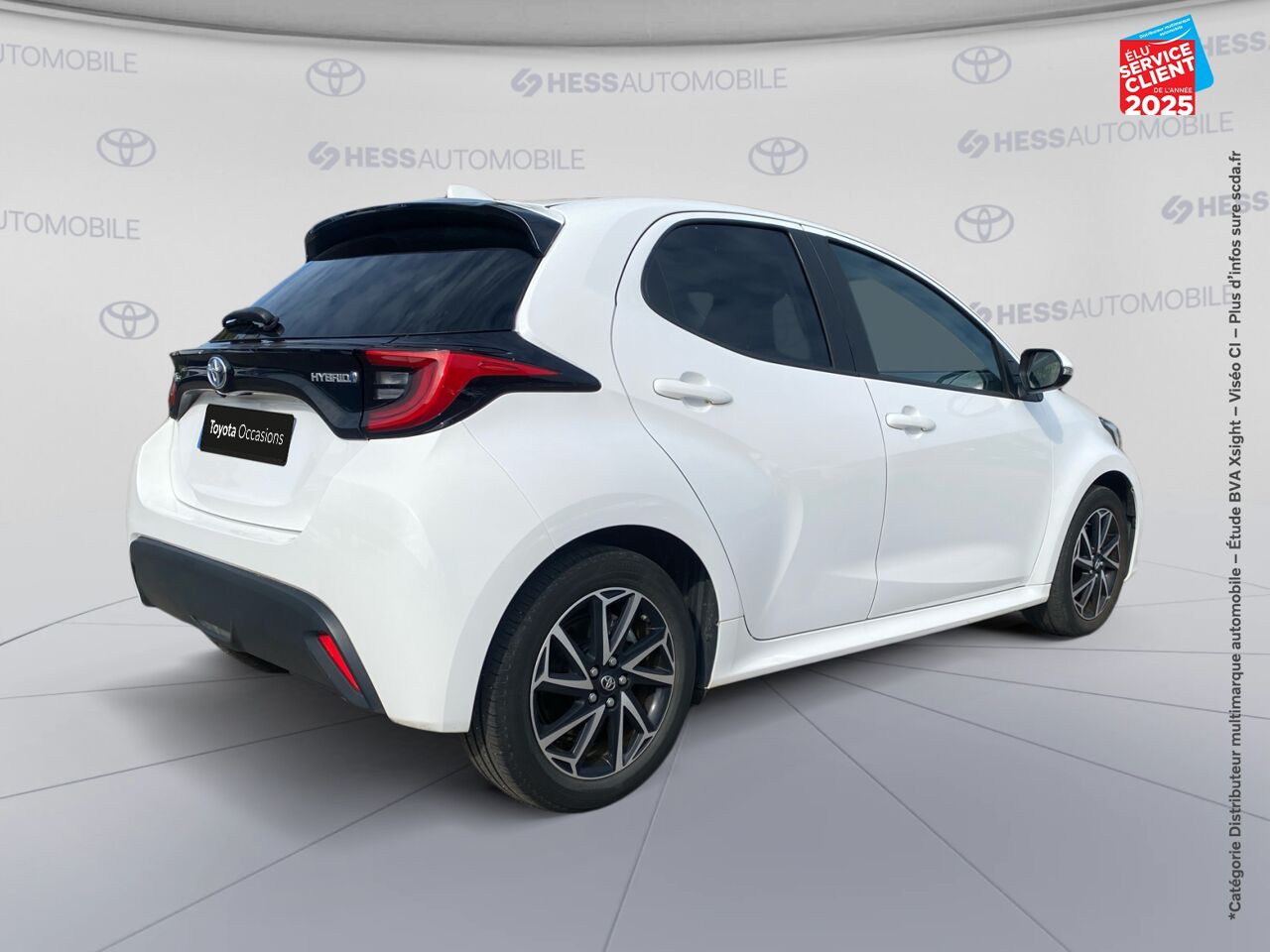 Véhicule d'occasion TOYOTA YARIS 116H DESIGN 5P MY22 chez Toyota Verdun