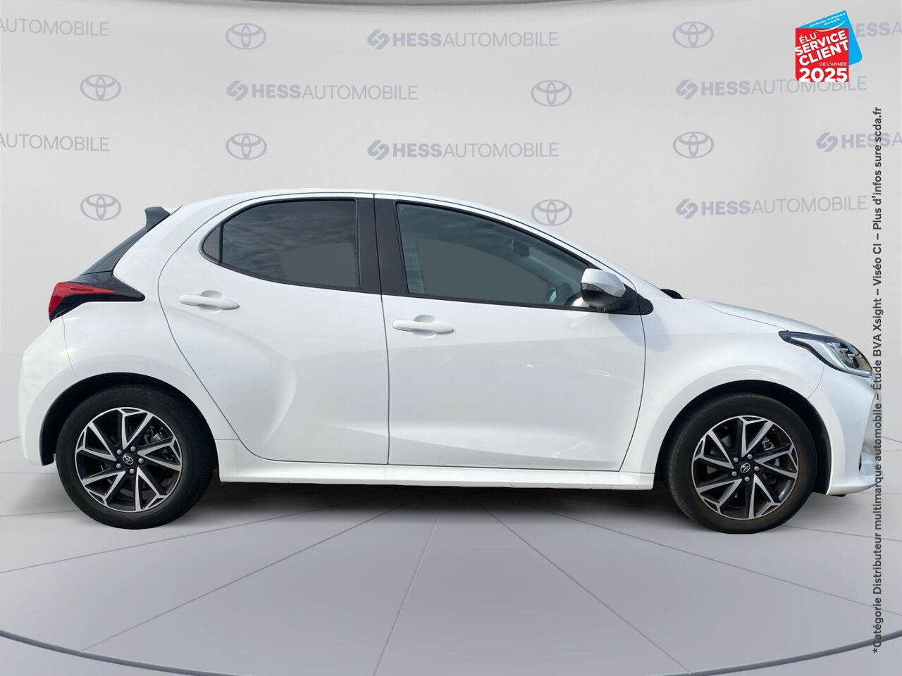 Véhicule d'occasion TOYOTA YARIS 116H DESIGN 5P MY22 chez Toyota Verdun