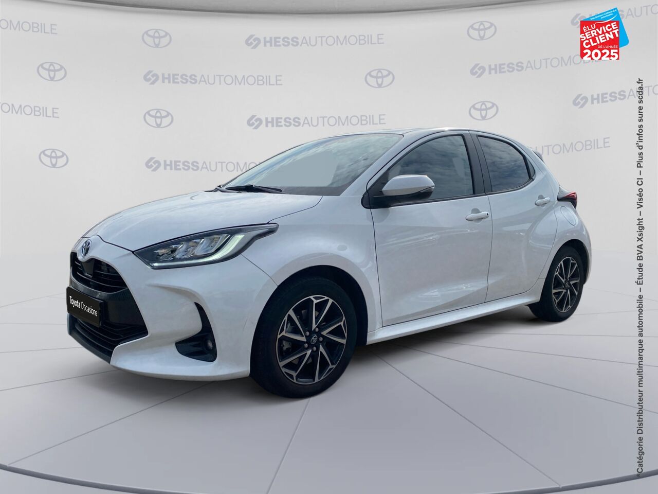Véhicule d'occasion TOYOTA YARIS 116H DESIGN 5P MY22 chez Toyota Verdun