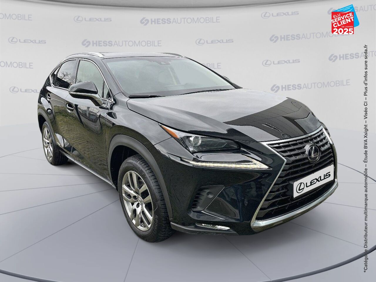 Véhicule d'occasion LEXUS NX 300H 4WD LUXE MY20 SIEGES CHAUF/CUIR GPS CAMERA CARPLAY chez Toyota Sarreguemines