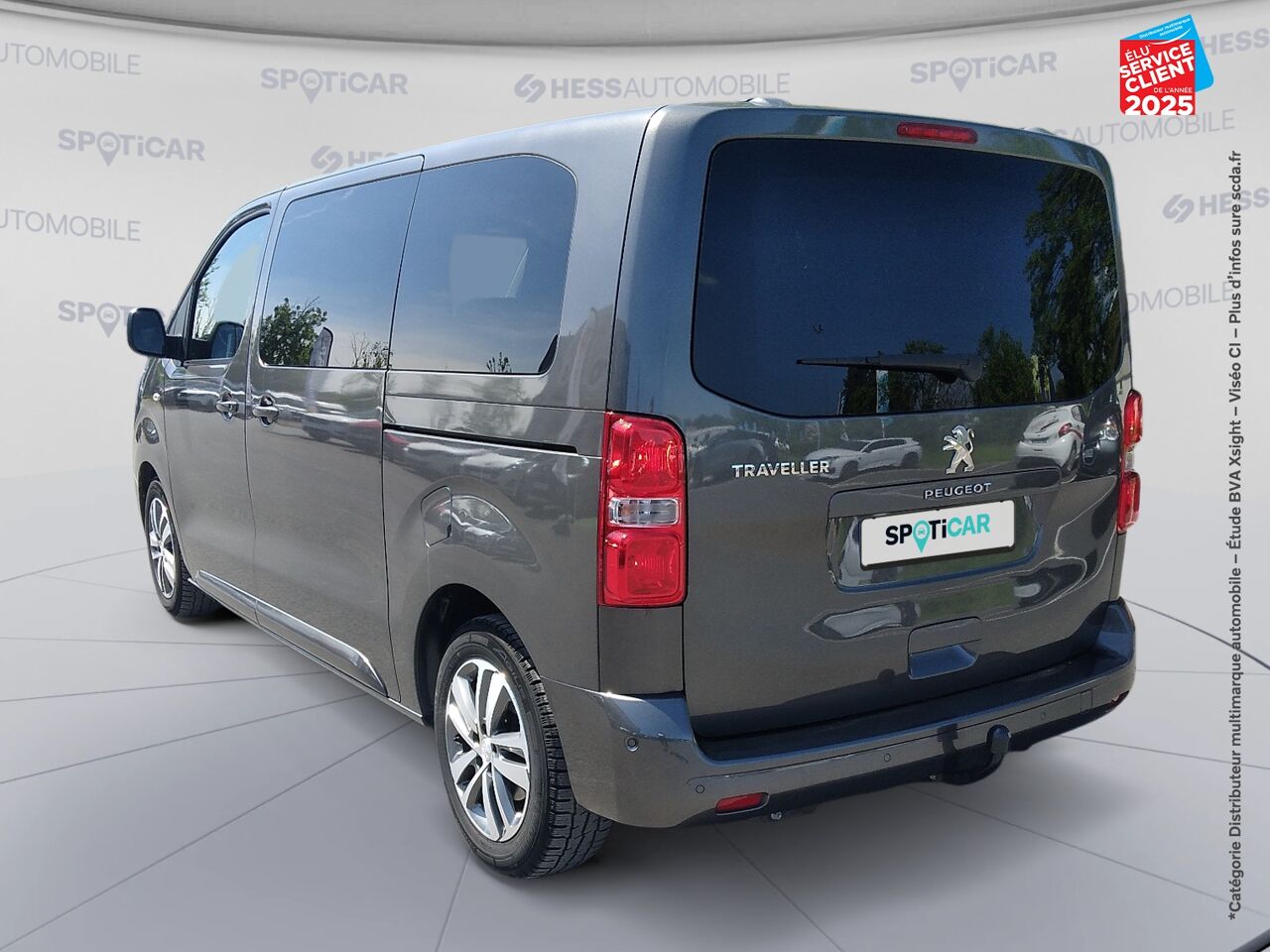 Véhicule d'occasion PEUGEOT TRAVELLER 1.5 BLUEHDI 120CH SS STANDARD ACTIVE 8 PLACES chez Renault Saint-Louis