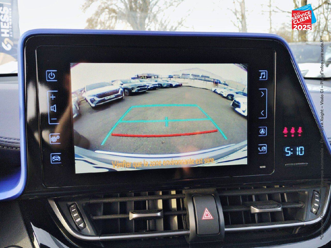 Véhicule d'occasion TOYOTA C-HR 122H GRAPHIC 2WD E-CVT chez Toyota Verdun