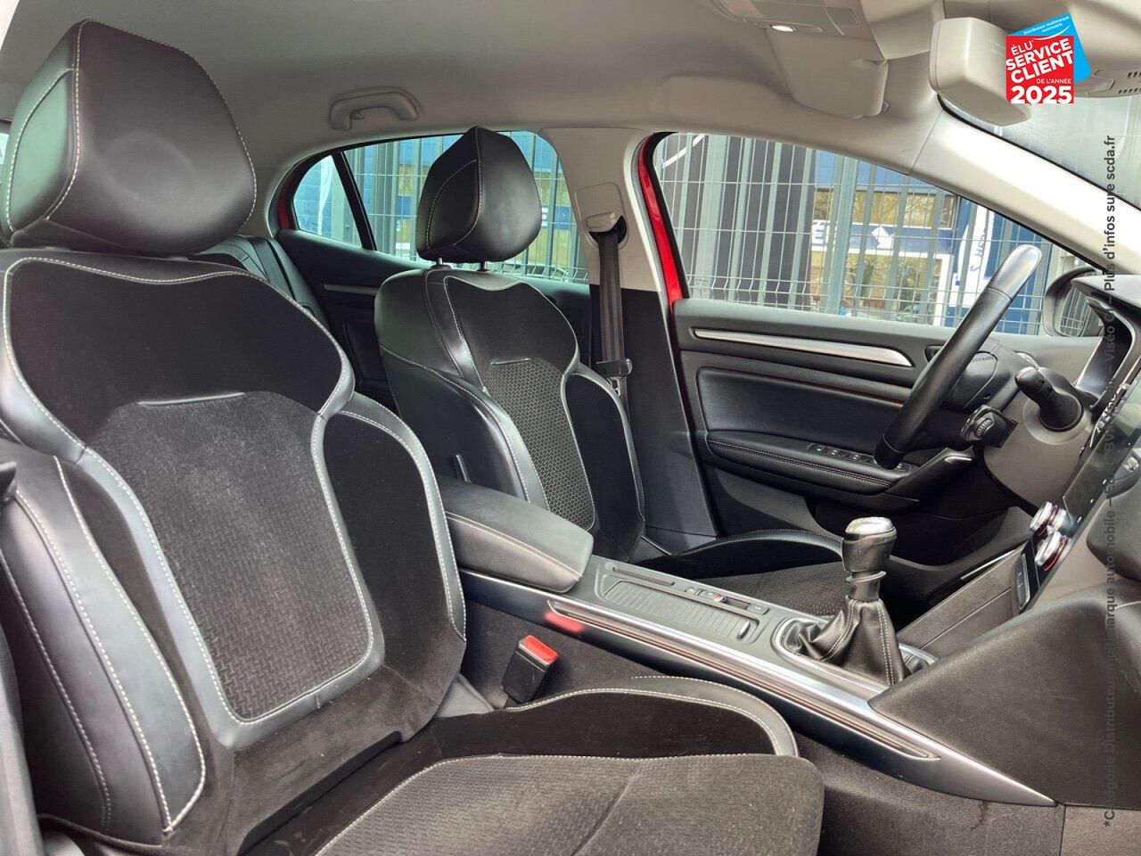 Véhicule d'occasion RENAULT MEGANE 1.2 TCE 130CH ENERGY INTENS chez Renault Sélestat