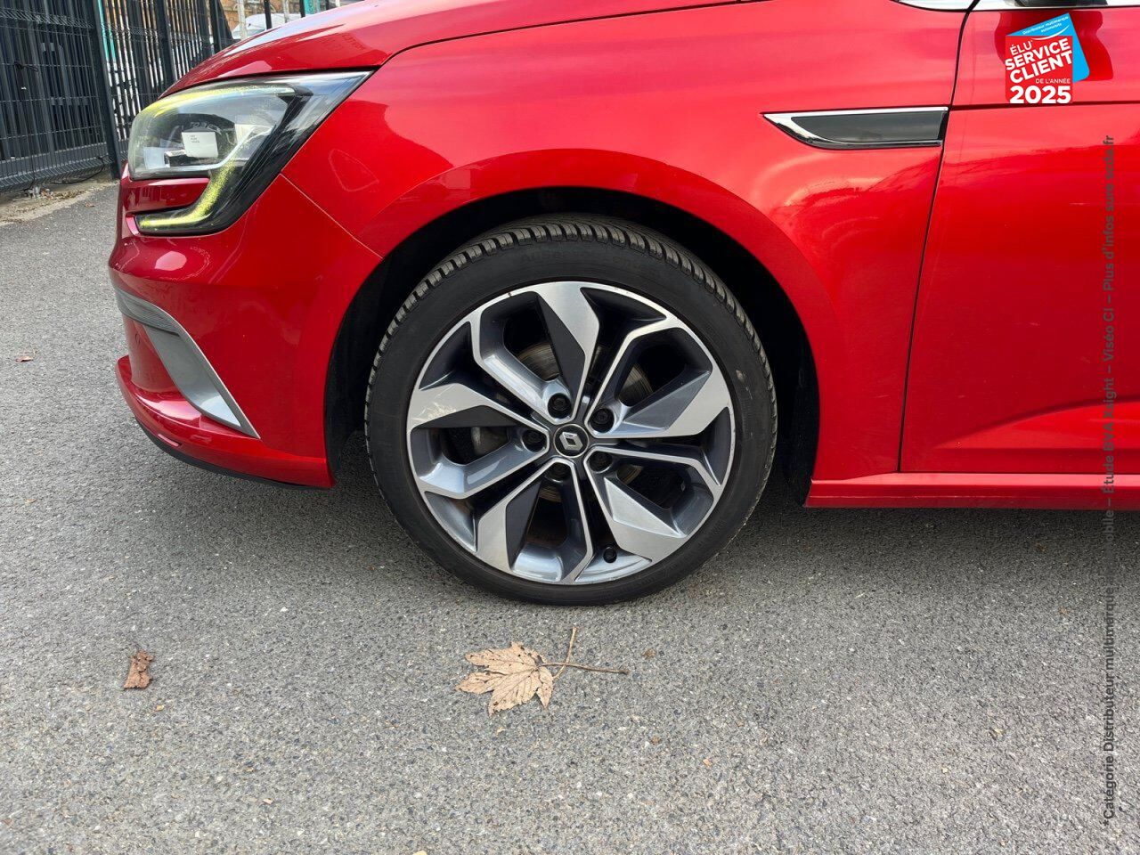 Véhicule d'occasion RENAULT MEGANE 1.2 TCE 130CH ENERGY INTENS chez Renault Sélestat