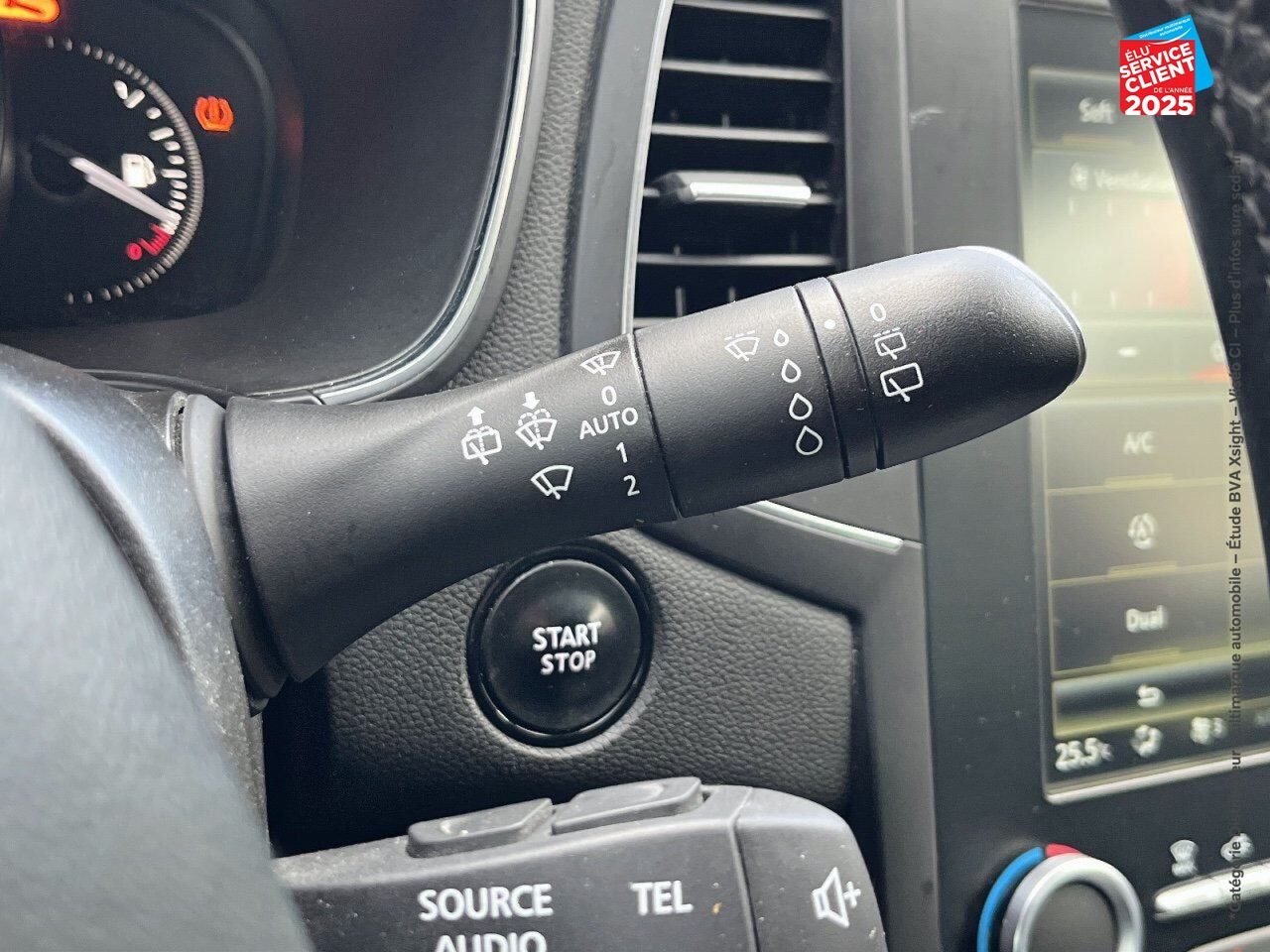 Véhicule d'occasion RENAULT MEGANE 1.2 TCE 130CH ENERGY INTENS chez Renault Sélestat