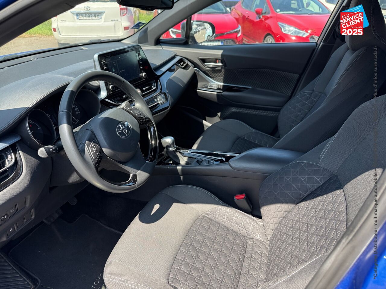 Véhicule d'occasion TOYOTA C-HR 122H EDITION 2WD E-CVT MY20 chez Toyota Saint Dizier