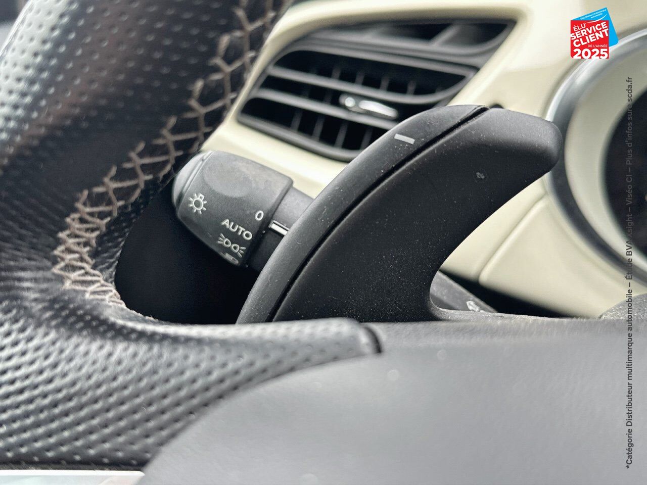 Véhicule d'occasion DS DS 3 PURETECH 110CH CAFE RACER AUTOMATIQUE SIEGES CHAUF/CUIR GPS CAMERA chez Renault Saint-Louis