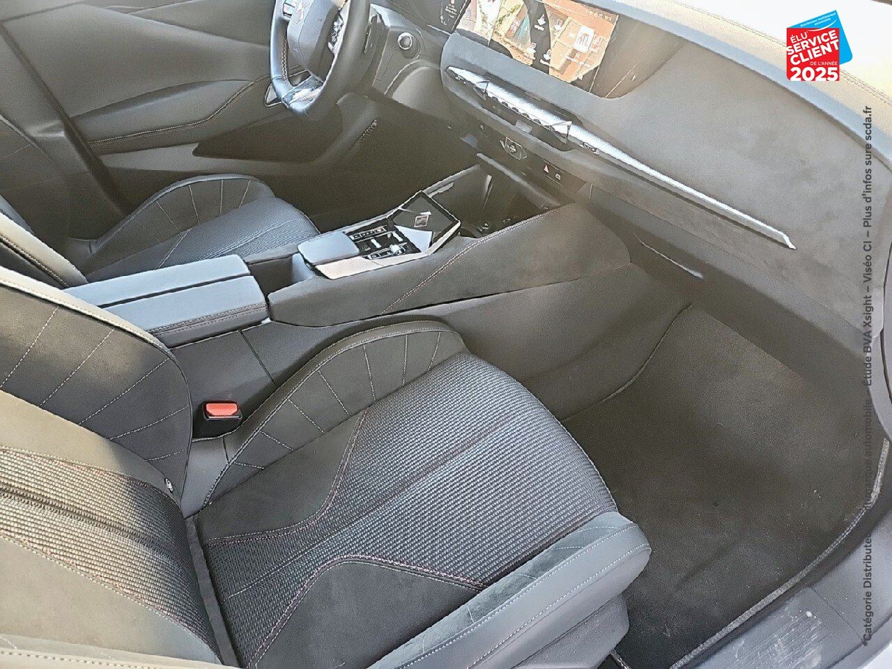 Véhicule d'occasion DS DS 4 E-TENSE 225CH PERFORMANCE LINE + GPS chez Toyota Sarreguemines