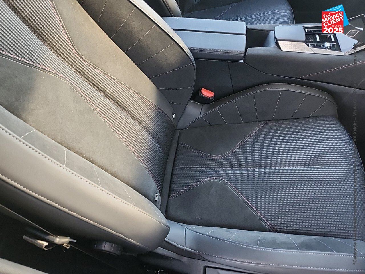Véhicule d'occasion DS DS 4 E-TENSE 225CH PERFORMANCE LINE + GPS chez Toyota Sarreguemines