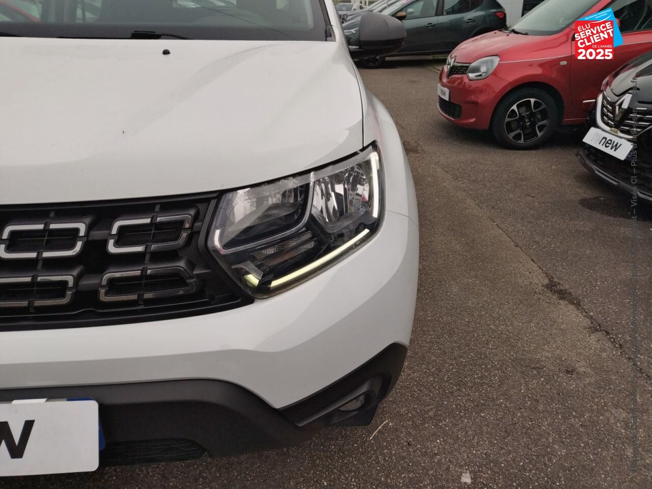 Véhicule d'occasion DACIA DUSTER 1.0 ECO-G 100CH ESSENTIEL 4X2 - E6U chez Renault Sélestat