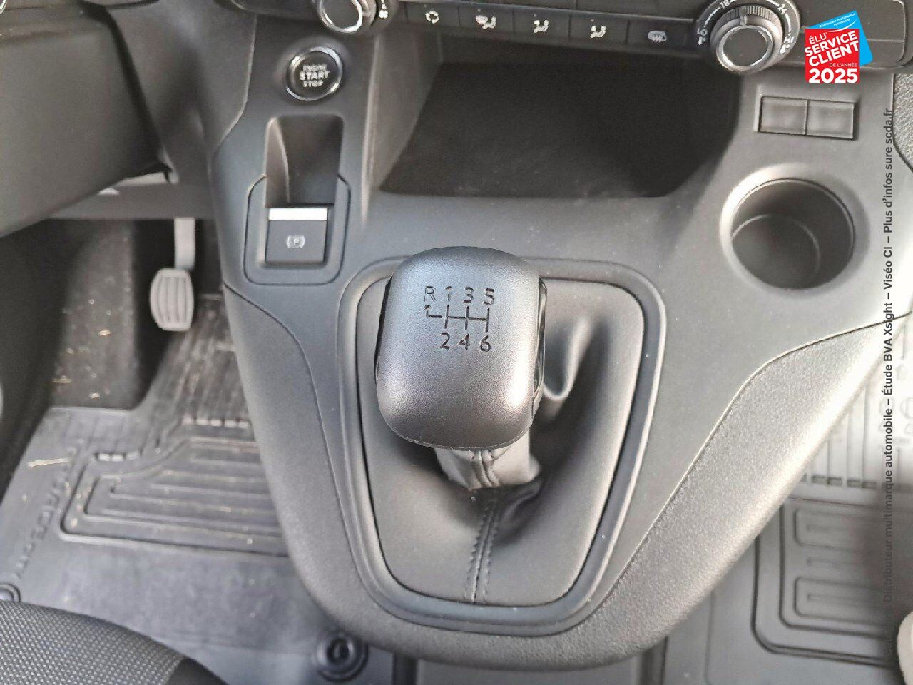 Véhicule d'occasion TOYOTA PROACE CITY MEDIUM 100 D-4D BUSINESS RC23 CAMERA chez Toyota Bar le Duc